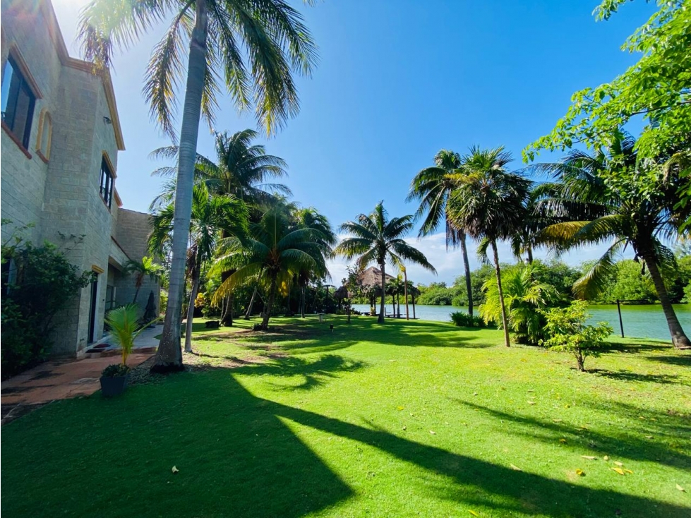Casa en venta en Zona Hotelera con acceso directo a Laguna Nichupté - 4