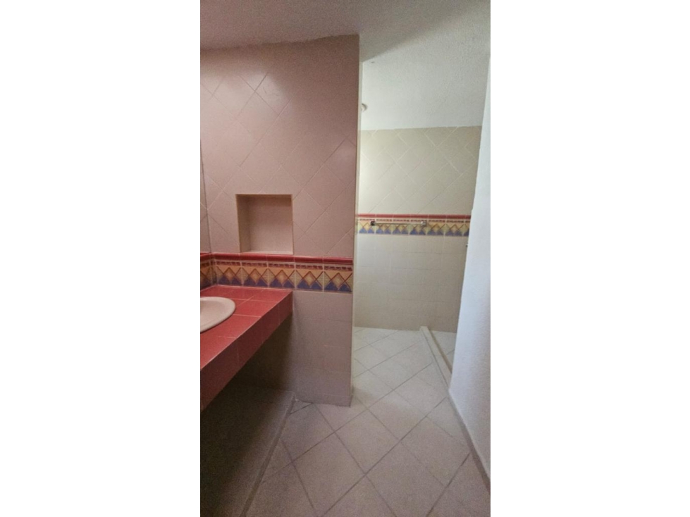 Casa en renta de 312 m2 cerca de Av. Bonampak, Cancún - 4