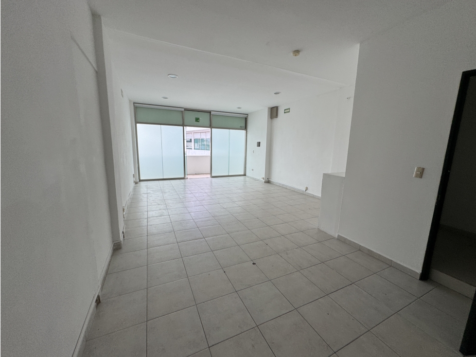Se renta local/oficina de 50 m2 canaima 306 cancun av kabah — foto 2