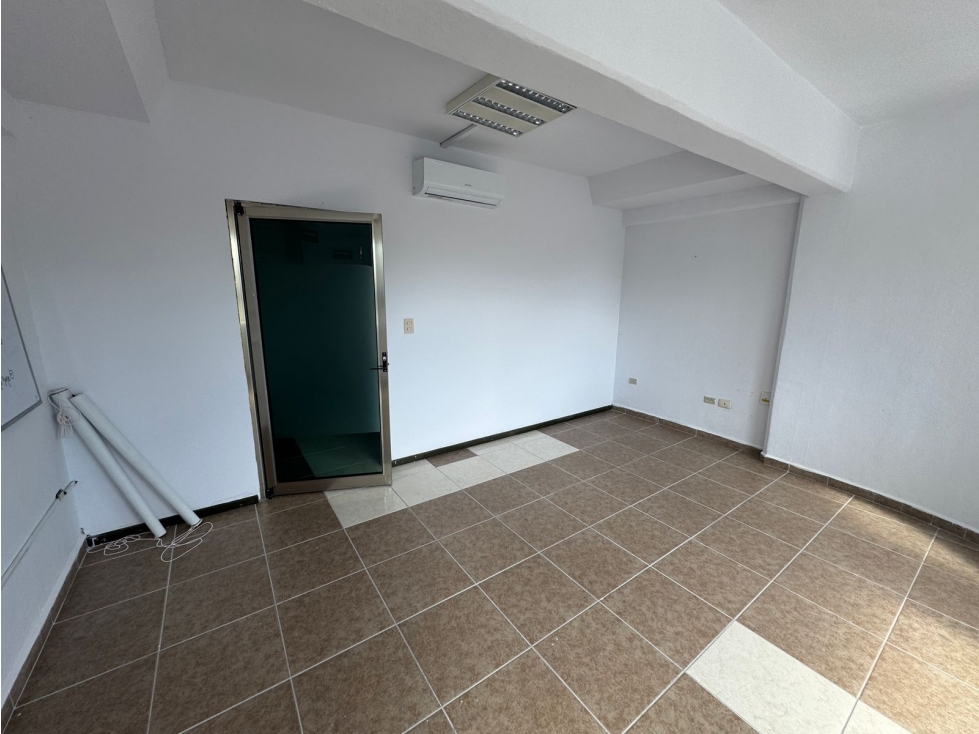 Se renta Oficina de 45 m² en Av. Bonampak 28 - Cancún — foto 4