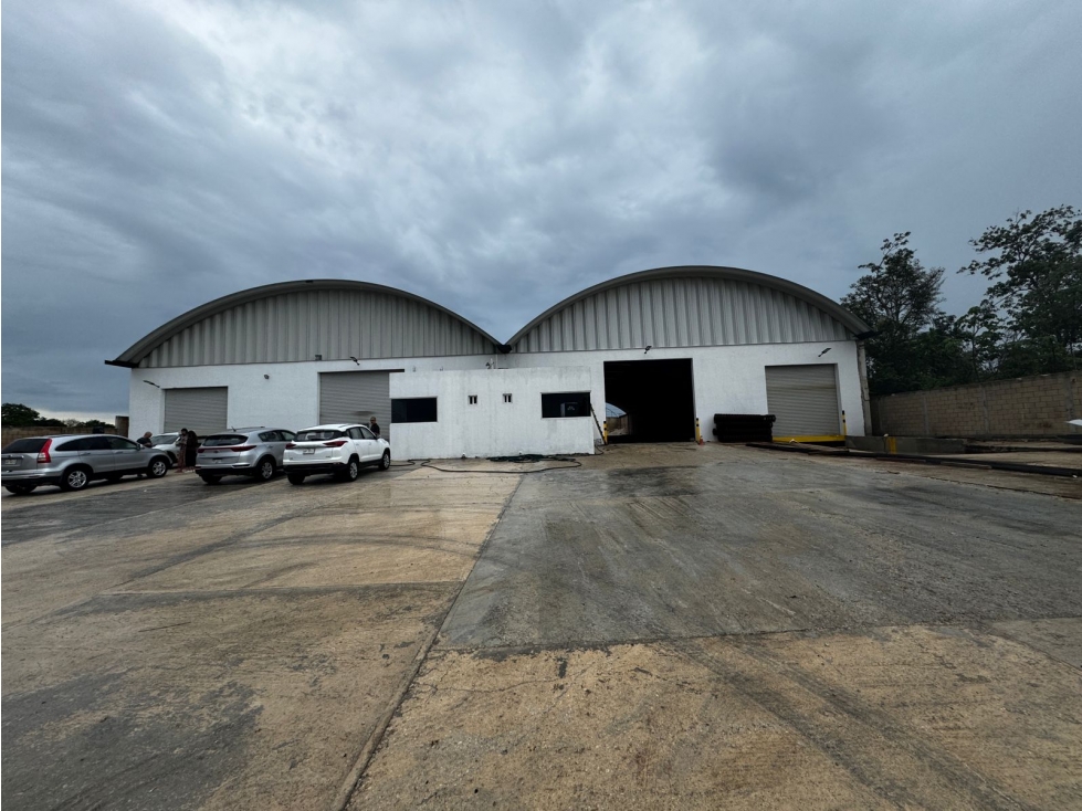 Se renta Bodega de 2,000 m² Libramiento Mérida Cancún - 5