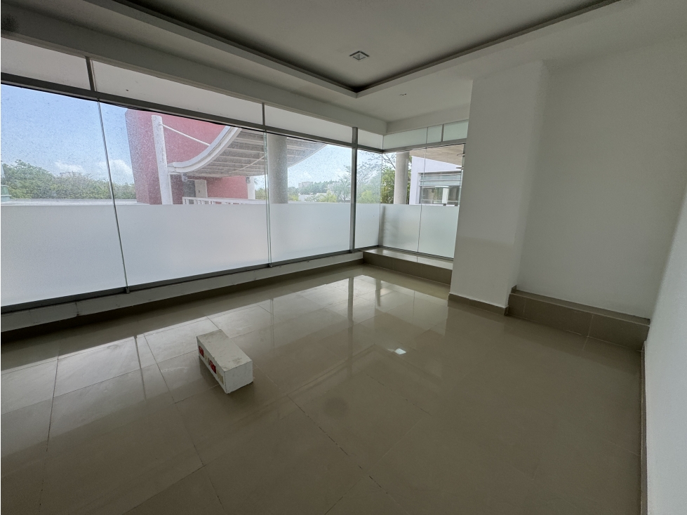 Local/Oficina #17M de 439 m2 en renta en Plaza Nayandei - Cancún — foto 4