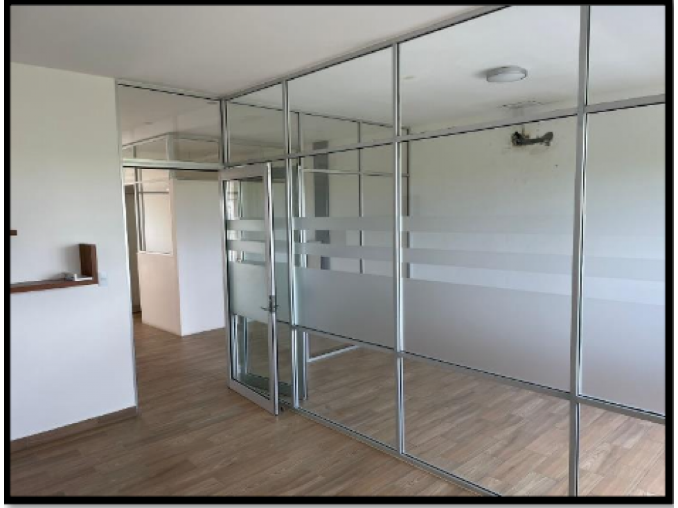Local 11 de 171 m2 en renta en Plaza Bonampak 7, Cancún — foto 5