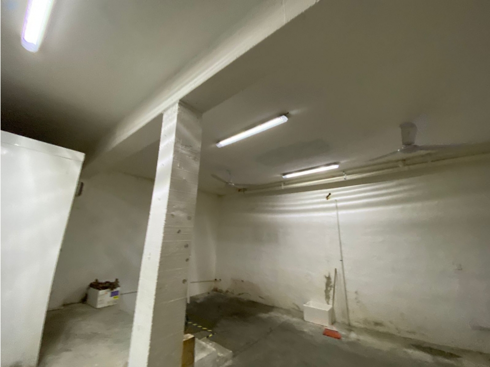 Bodega en venta de 10 x 22 m2 en playa del carmen, Q.Roo - 5