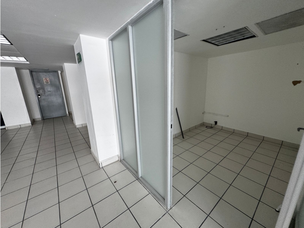 Se renta Local Comercial de 361 m² Plaza Maya, Av. Tulum Cancún — foto 6