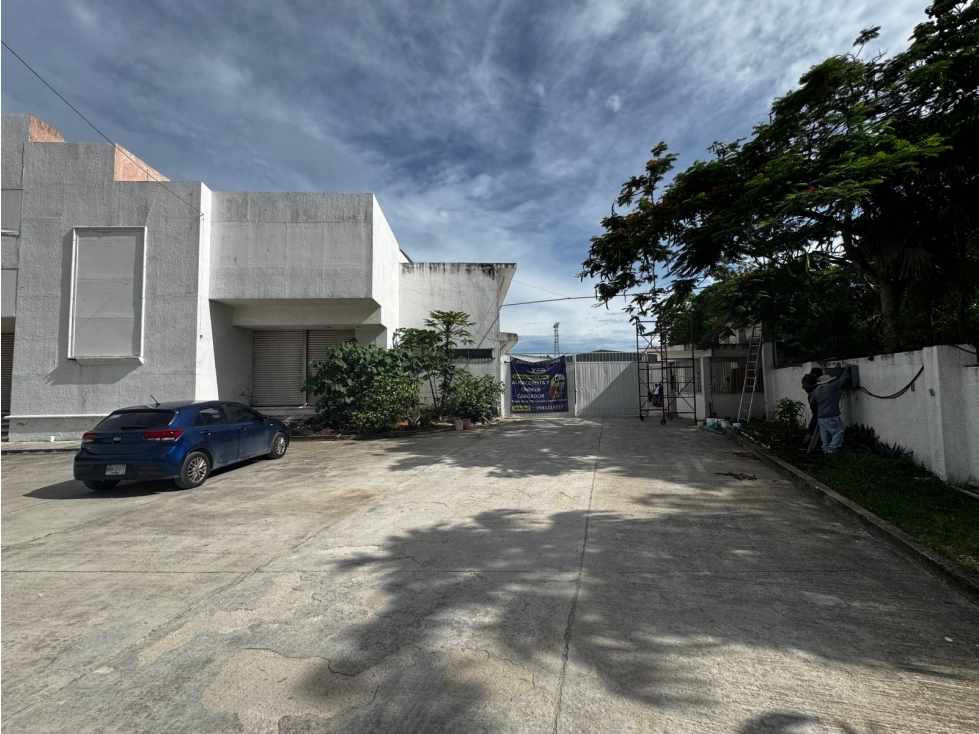 Se renta Local 668m2 Av. Lopez Portillo — foto 6