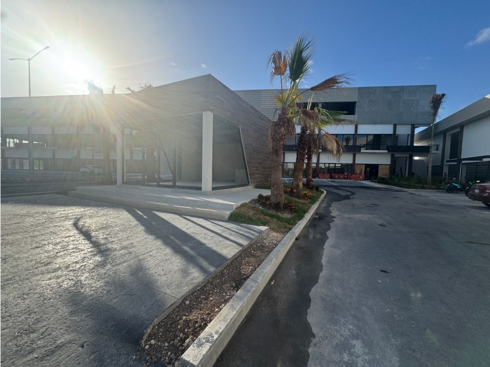 Local de 60 m2 en renta plaza Lindavista, Cancún — foto 6