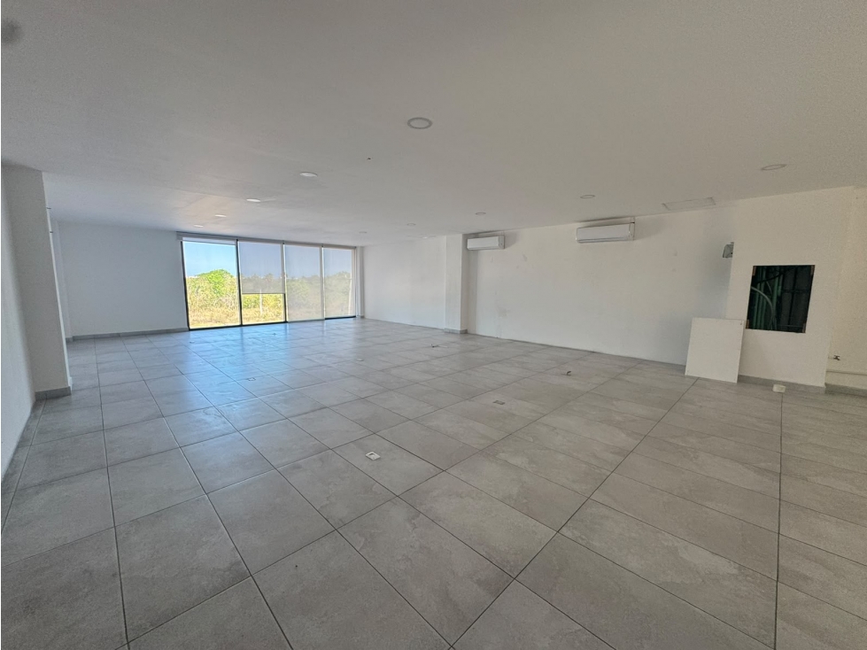 Oficina en renta de 112 m2 en Cunstorage, Cancún — foto 6