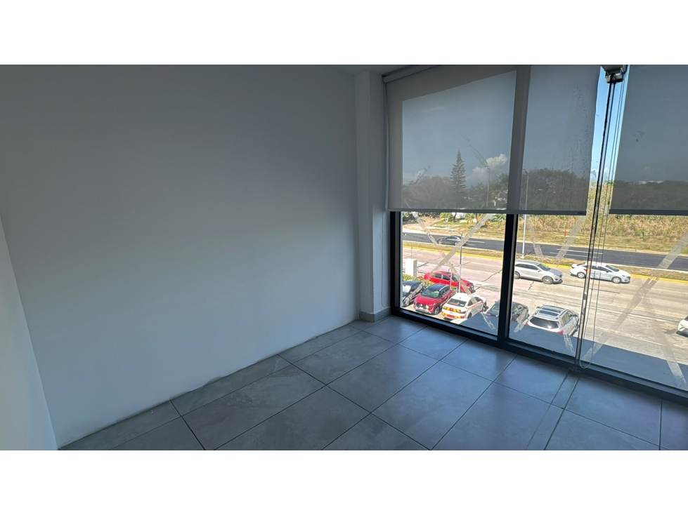 Oficina de 238 m2 en renta en Plaza Cunstorage, Cancún — foto 6