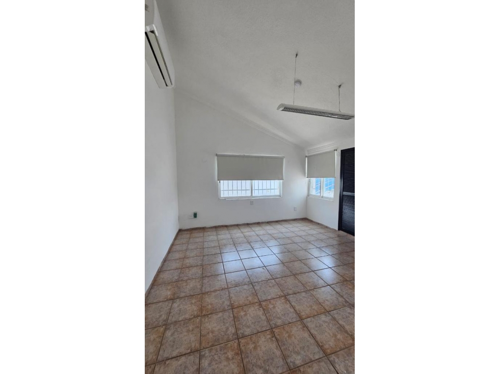 Casa en renta de 312 m2 cerca de Av. Bonampak, Cancún - 6