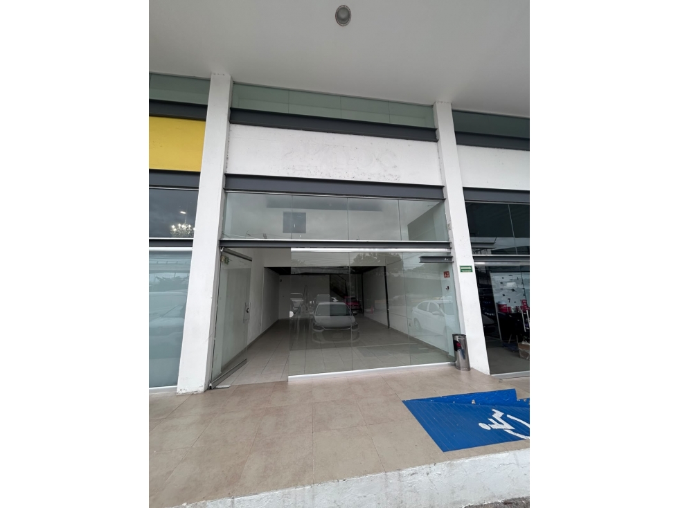 Local de 50 m2 en renta en Plaza las Velas, Av. Kabah - Cancún — foto 5