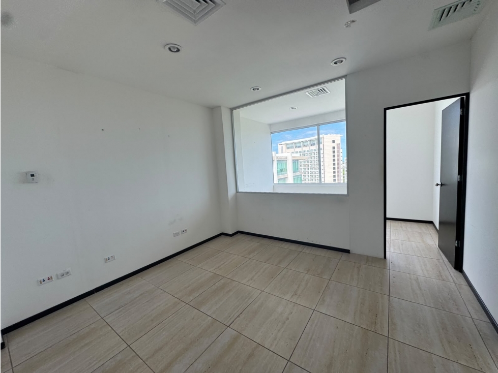 Oficina de 73 m2 en renta en Corp. Azuna, Cancún - 6
