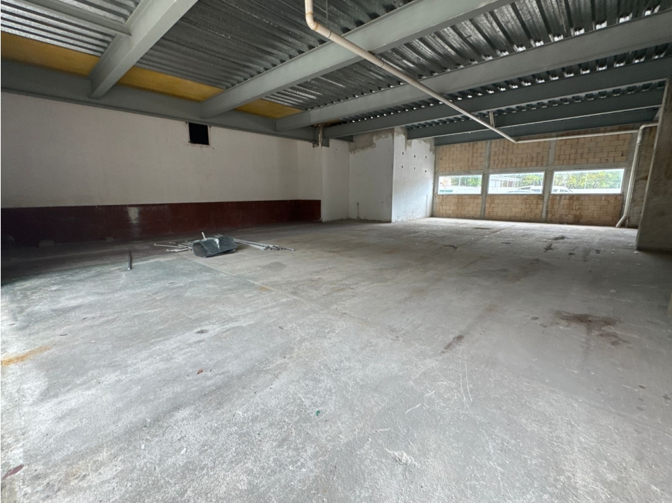 Local #52 de 280 m2 en renta en Plaza Nayandei - Cancún — foto 6