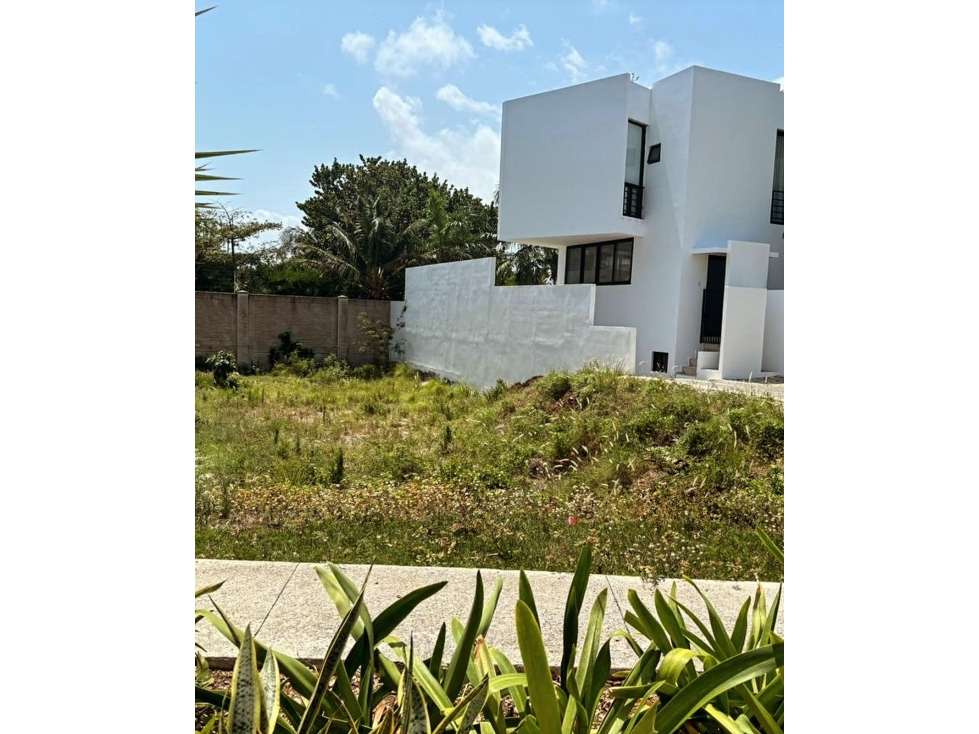 Terreno en venta en Puerto Cancún