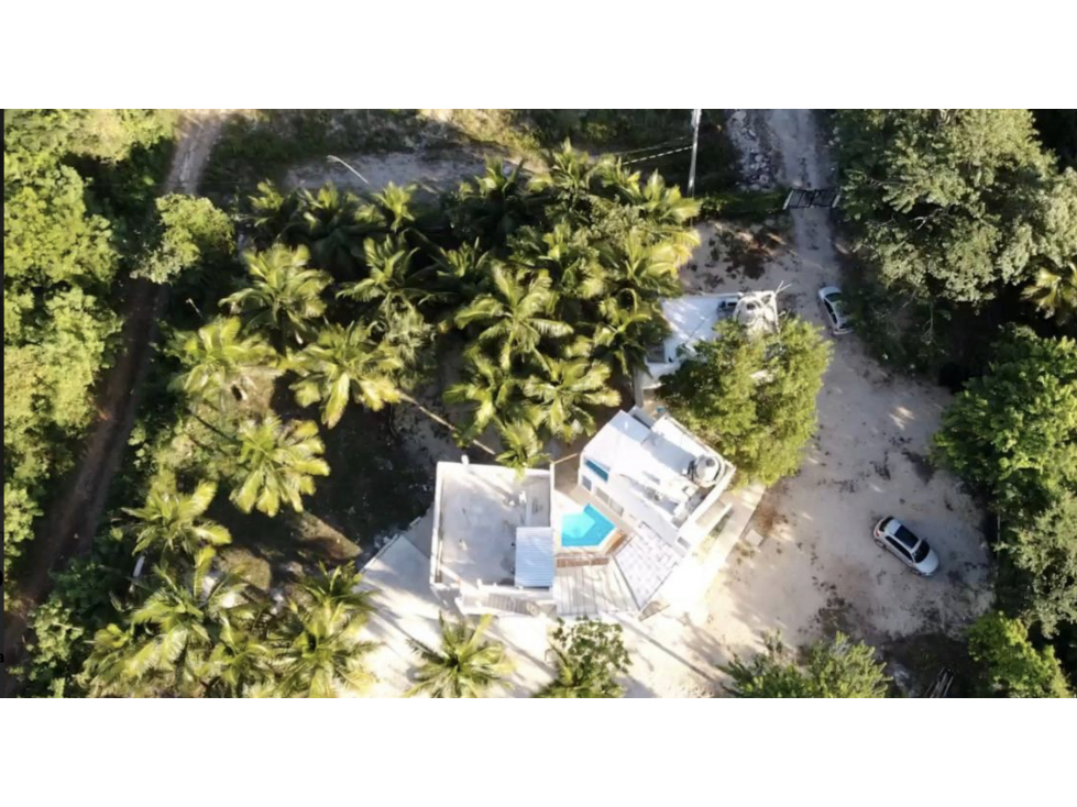 Terreno de 2200 m2 en Venta con Construcción en Bacalar — foto 2