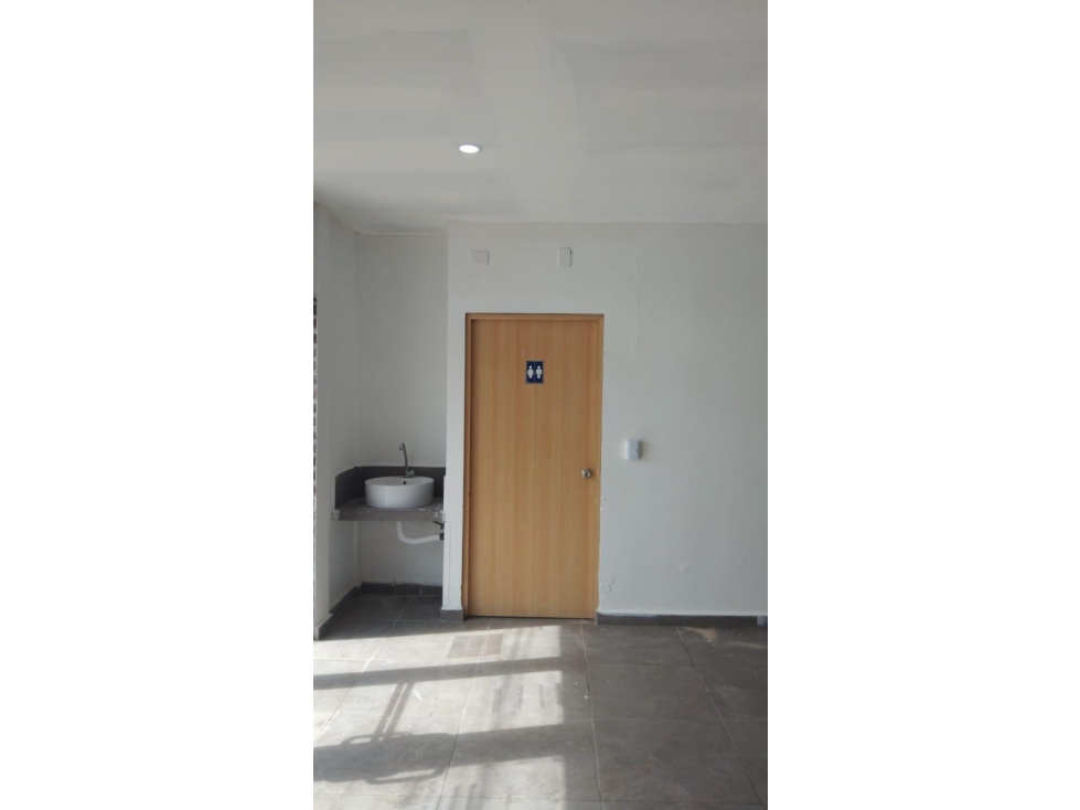 RENTA - VENTA LOCAL, AV LOPEZ PORTILLO - CANCUN - 5