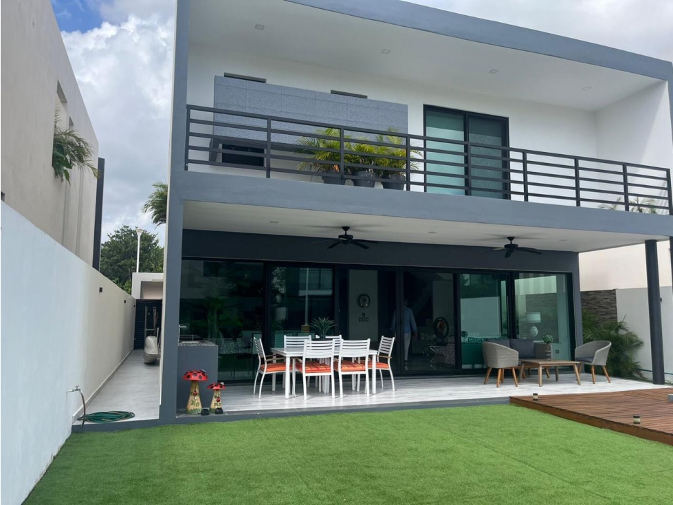 Venta Casa en Lagos del Sol, Cancun