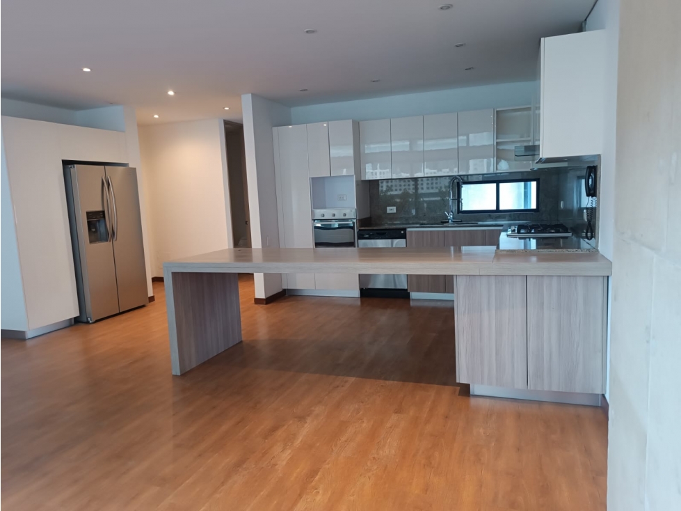 APARTAMENTO ARRIENDO — foto 6