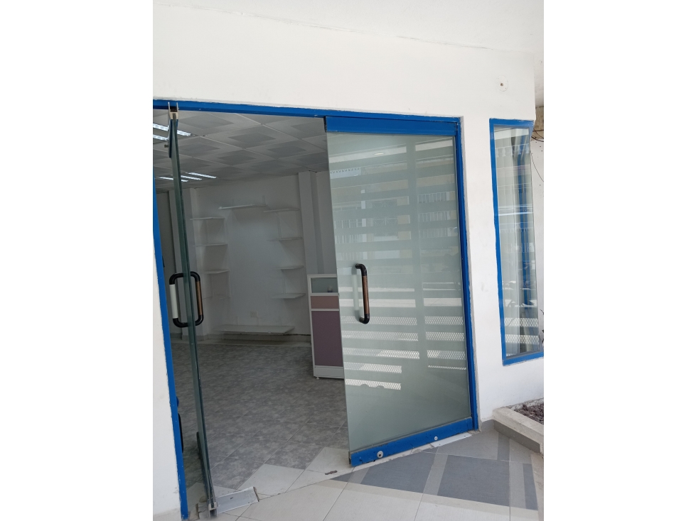 Renta para oficina en planta baja. M. Bruno 119 - 3