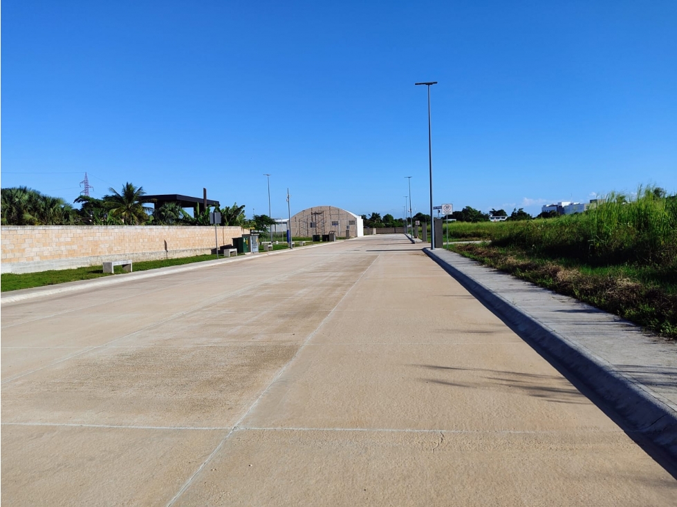 VENTA-Lotes Industriales Urbanizados en Nuevo Parque Industrial - 4