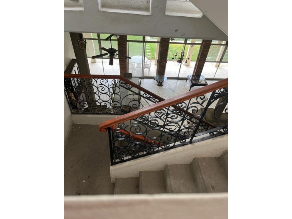 SE VENDE Y RENTA CASA EN DEPORTIVA