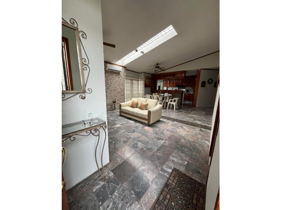 SE VENDE CASA cerca del fracc. Marcos Buendía — foto 6