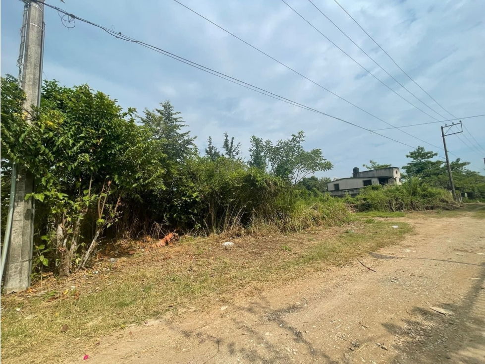 SE VENDE TERRENO CARRETERA. FRONTERA KM 16 - 4