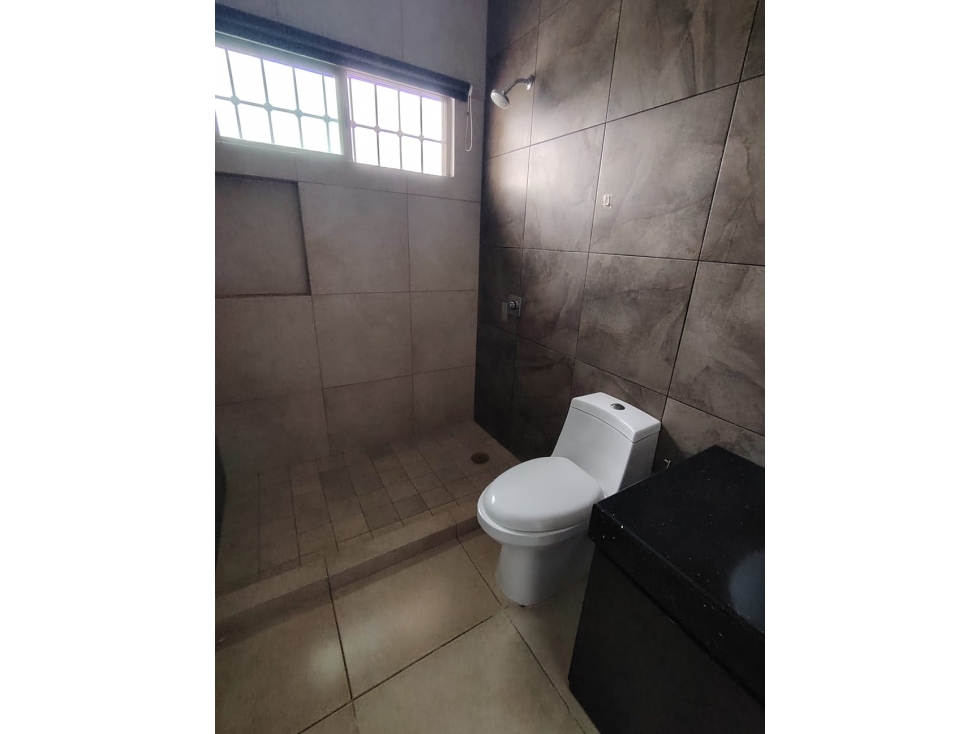VENTA.- Casa 4 Recamaras 4.5 Baños en Privada Las Puertas — foto 4