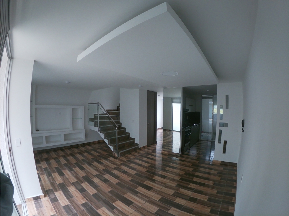 VENTA DE CASA AL NORTE DE ARMENIA