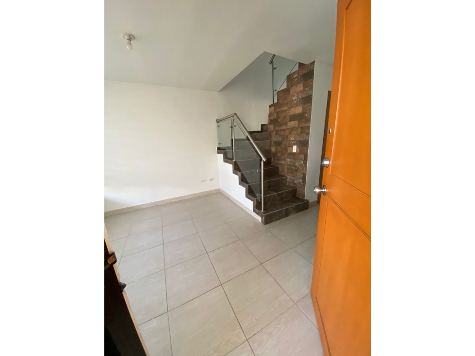 VENTA DE CASA AL NORTE DE ARMENIA