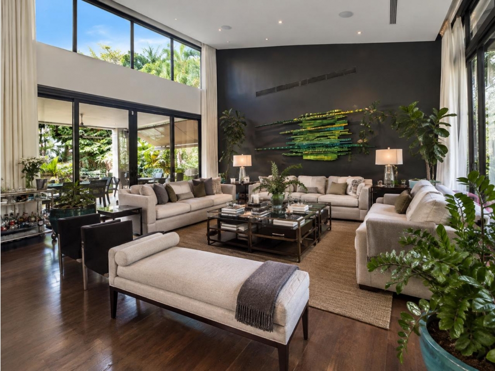 LUJOSO RESIDENCIAL EN COSTA DEL ESTE - VENTA — foto 2