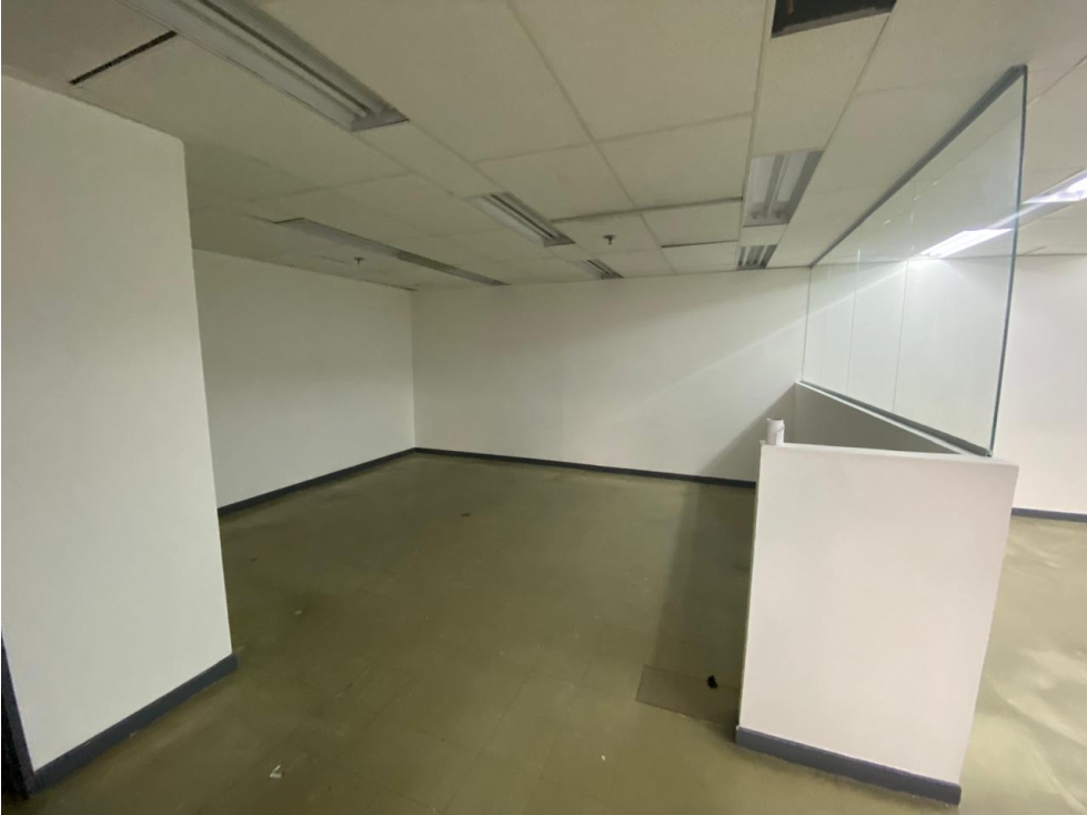 VENTA DE OFICINA EN LA CANDELARIA CENTRO MEDELLIN - CON COLEGA — foto 5