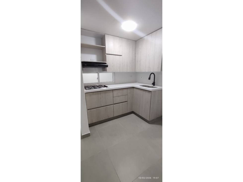 VENTA DE APARTAMENTO LA CEJA -SEGUNDO PISO CON ASCENSOR