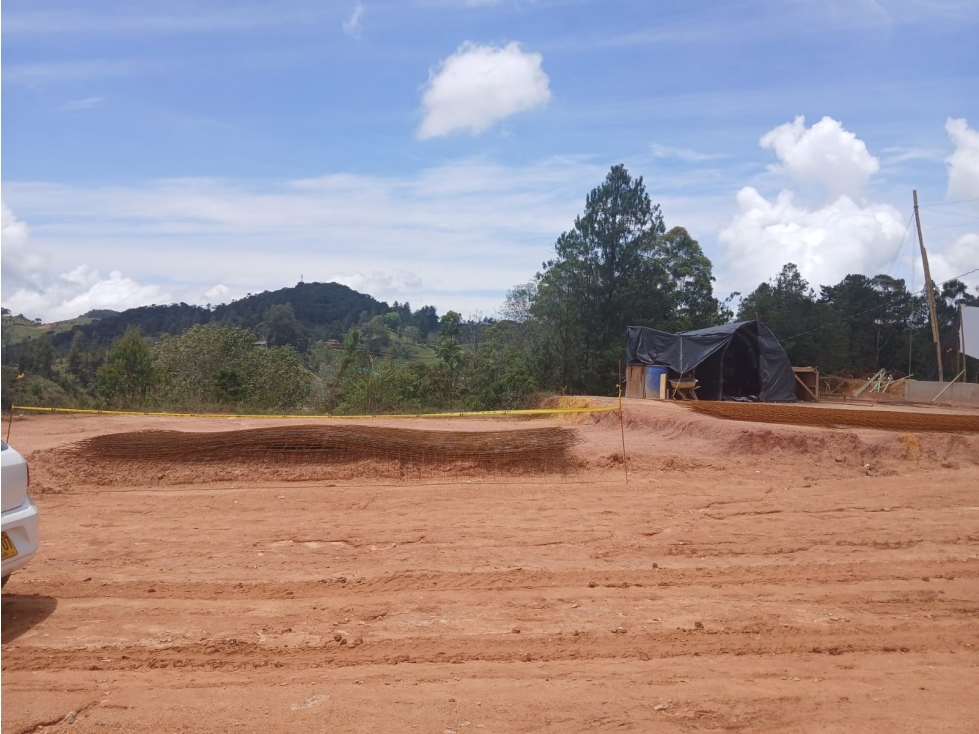 VENTA DE LOTE EN VIA PANTANILLO - EL RETIRO — foto 2