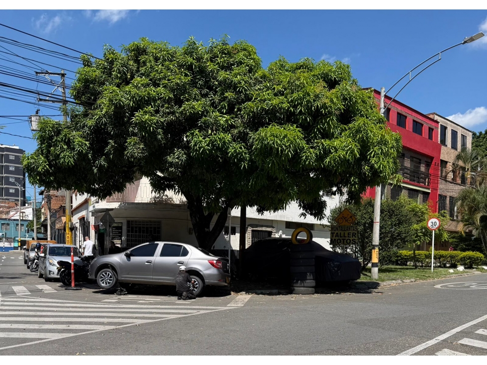VENTA DE CASA LOTE PARA CONSTRUIR EN EL VELODROMO — foto 5