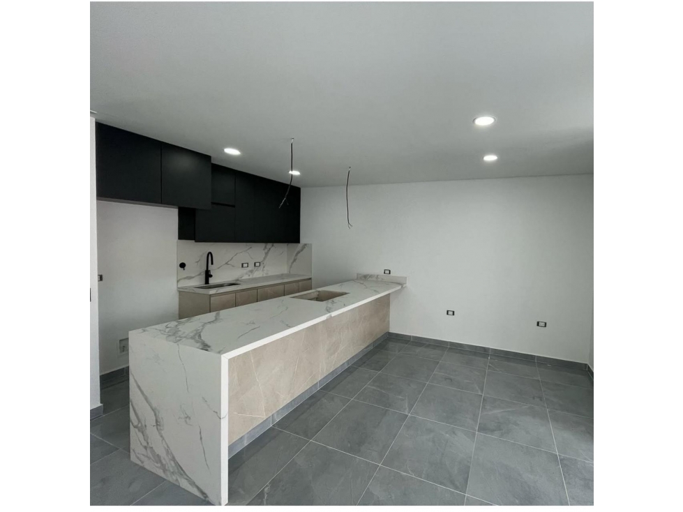 VENTA CASA CAMPESTRE EN EL CARMEN DE VIBORAL - UNIDAD ABIERTA — foto 2
