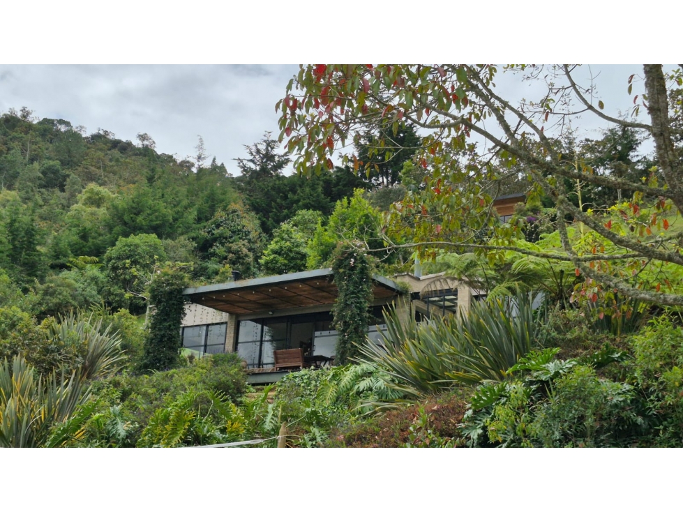 VENTA DE HERMOSA CASA CAMPESTRE EN LA CEJA VIA ABEJORRAL