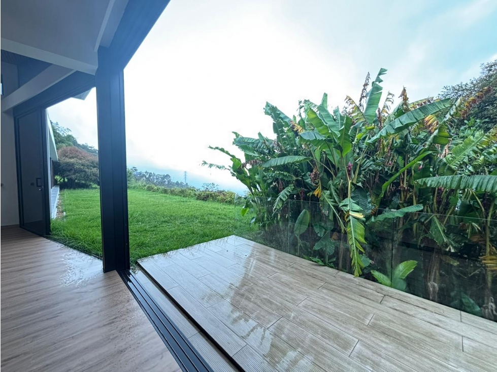 VENTA CASA ALTO DE LAS PALMAS CERCA LA TESORO — foto 5