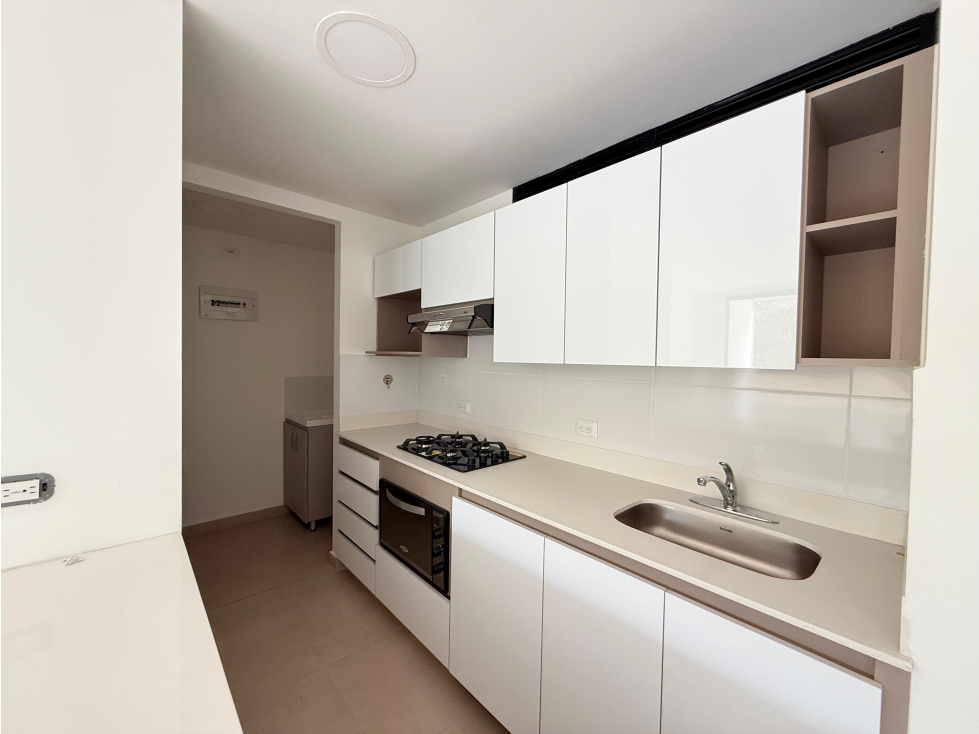 VENTA APARTAMENTO EN POBLADO CASTROPOL - 2