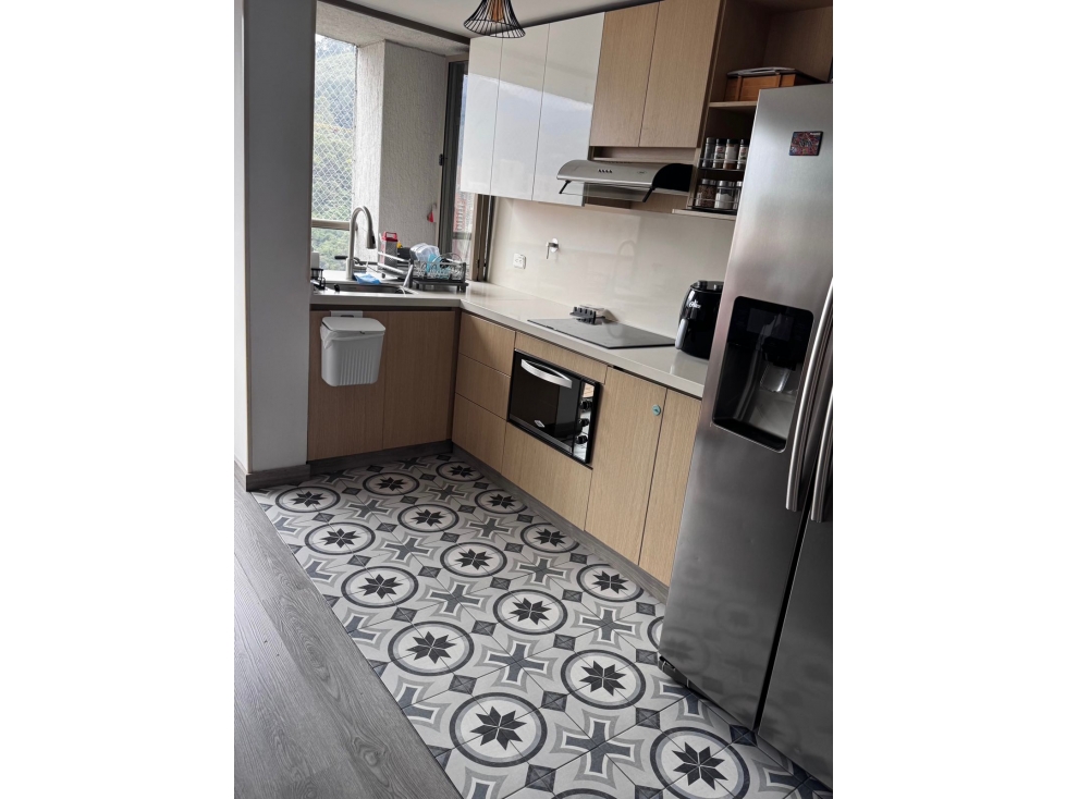 VENTA DE APATAMENTO PAN DE AZÚCAR, SABANETA - PISO ALTO