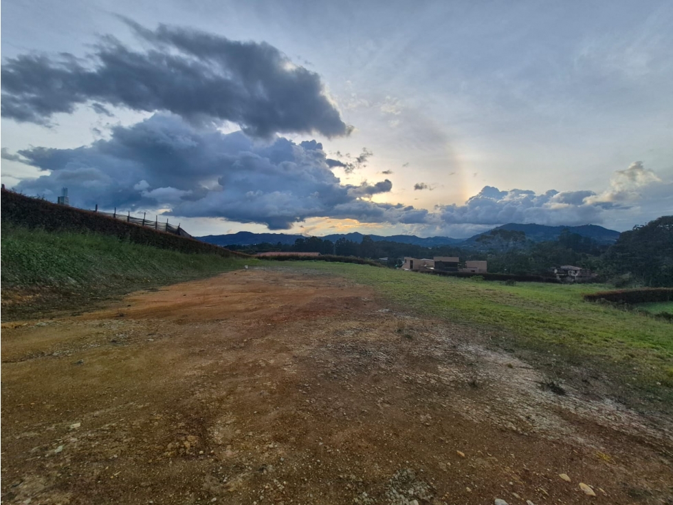 VENTA DE LOTE EN LA CEJA, VIA LA CEJA - SAN ANTONIO