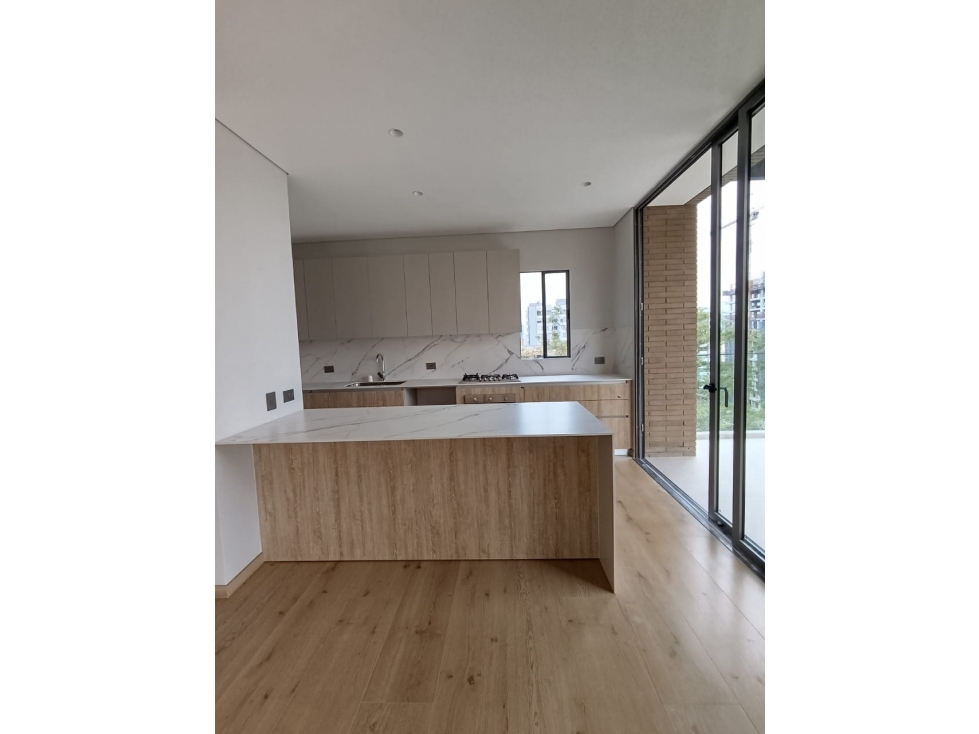 VENTA DE PENTHOUSE EN CASTROPOL - PARA ESTRENAR — foto 2