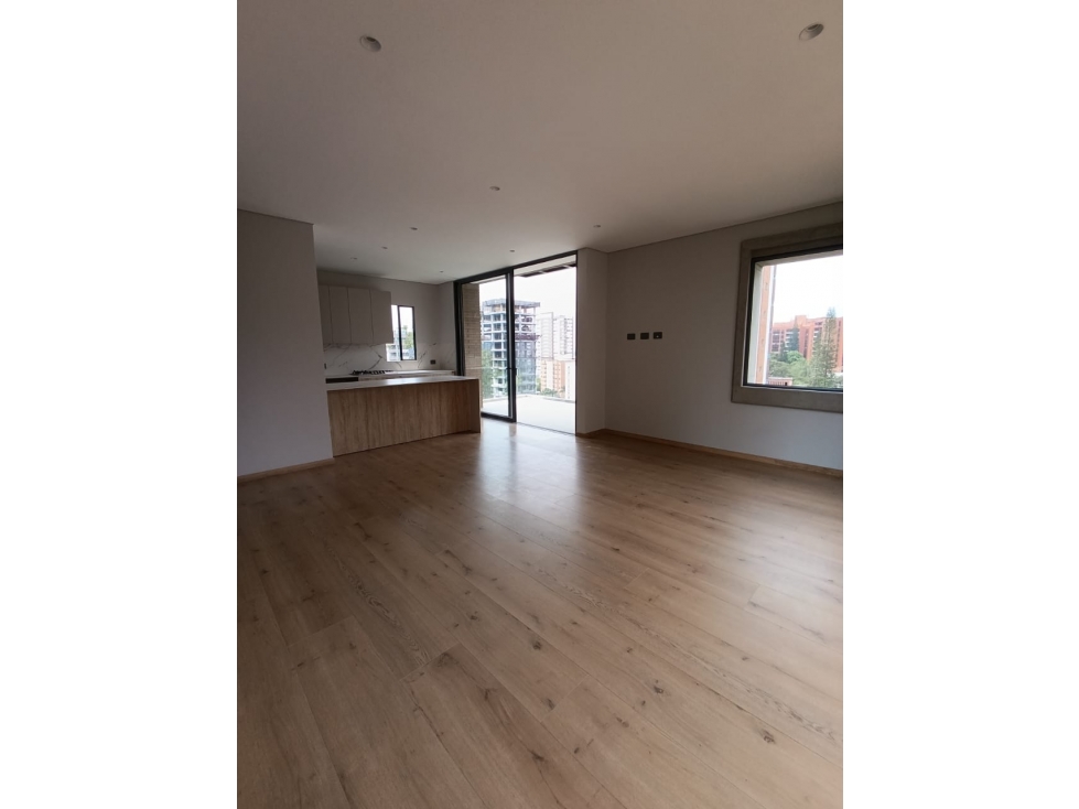 VENTA DE PENTHOUSE EN CASTROPOL - PARA ESTRENAR — foto 4
