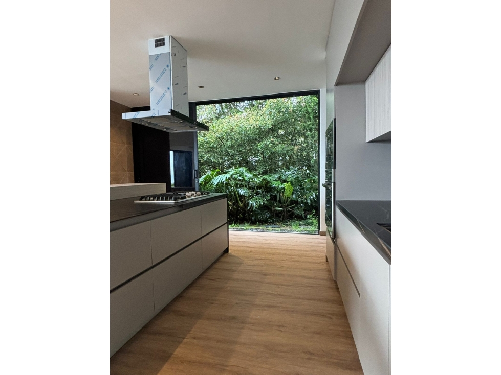 VENTA CASA ALTO DE LAS PALMAS CERCA LA TESORO — foto 2
