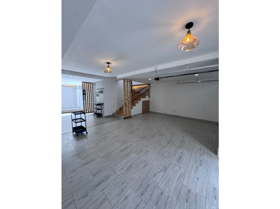 VENTA DE CASA UNIFAMILIAR UNIDAD ABIERTA EN LA CEJA - SECTOR LA VIVA — foto 6