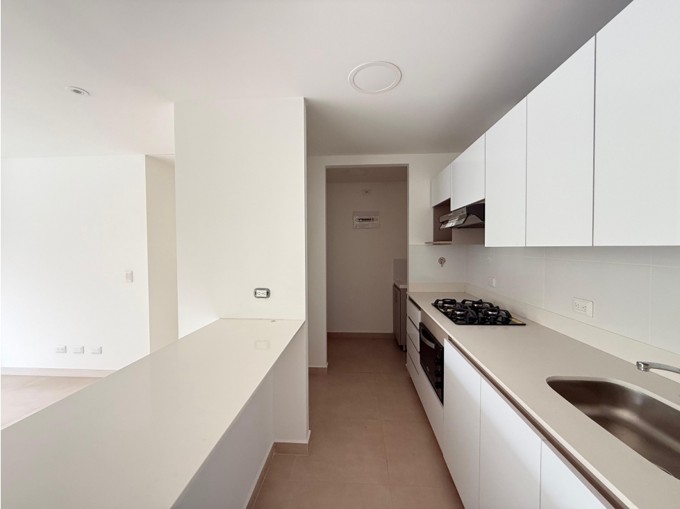VENTA APARTAMENTO EN POBLADO CASTROPOL - 2 — foto 3