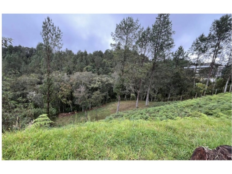 VENTA DE LOTE EN PARCELACIÓN - ALTOS ESCOBERO