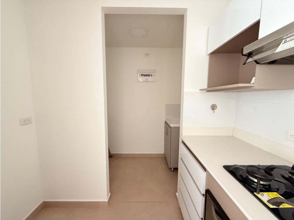 VENTA APARTAMENTO EN POBLADO CASTROPOL - 2 — foto 4