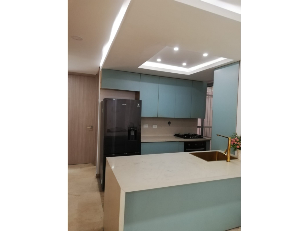 VENTA DE APARTAMENTO EN LAURELES - SEGUNDO PARQUE (con colega)