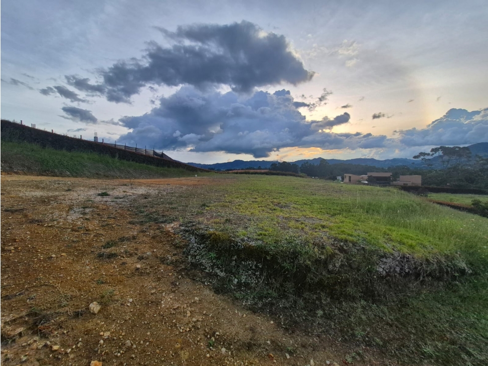 VENTA DE LOTE EN LA CEJA, VIA LA CEJA - SAN ANTONIO — foto 3